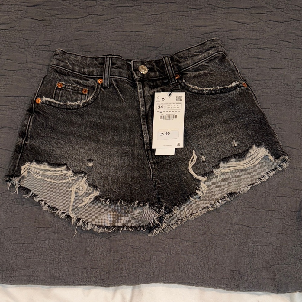 Zara Black Distressed Jean Shorts